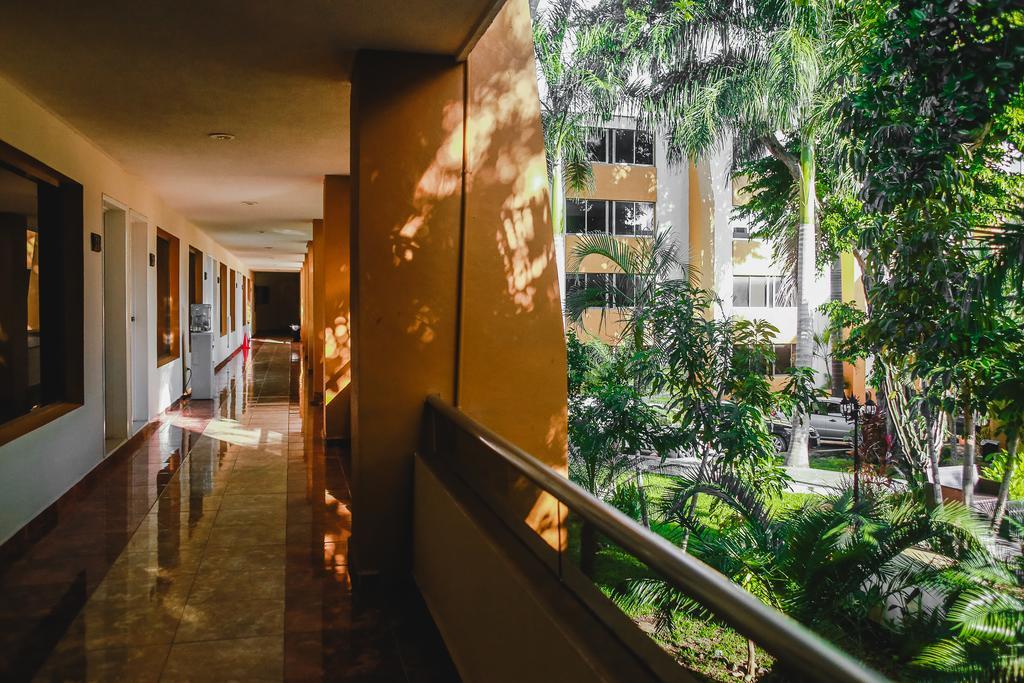 Hotel Plaza Mirador Merida Exterior photo